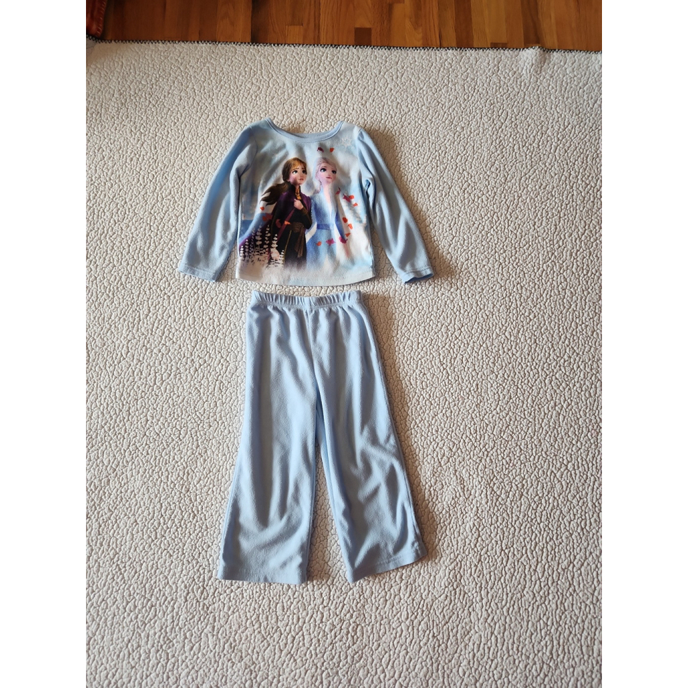Disney Frozen 2 Elsa and Anna fleece 4T pajama top and pants set